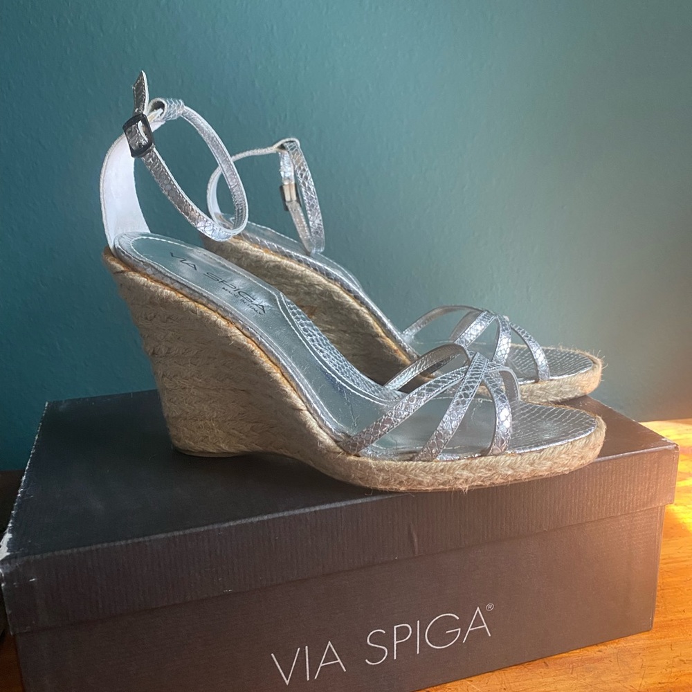 Via Spiga “Dado” Silver Metallic Python Leather W… - image 3